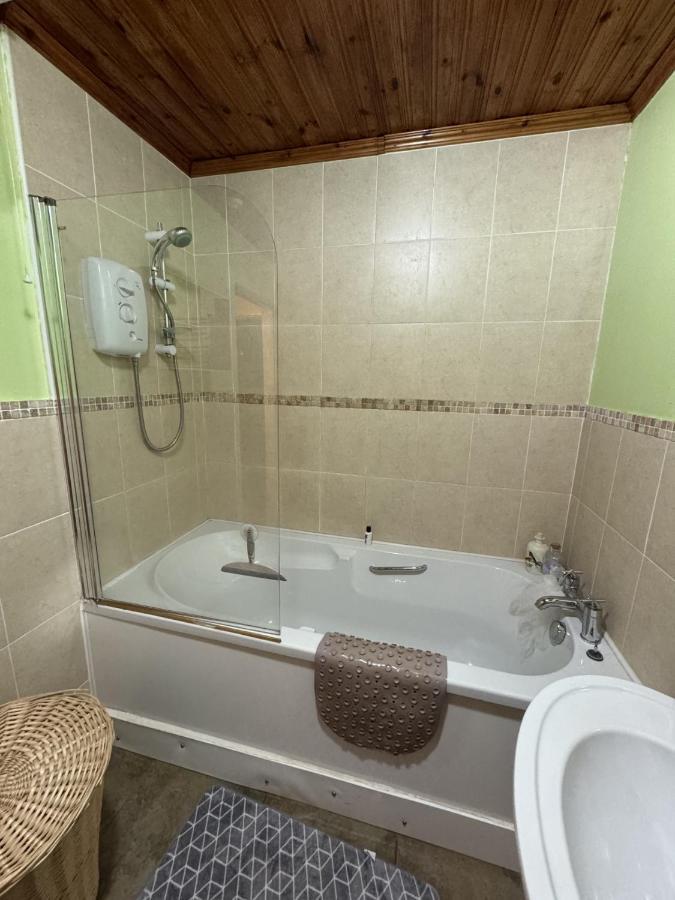 Private Room In Causeway Coast And Glens Ballycastle Esterno foto