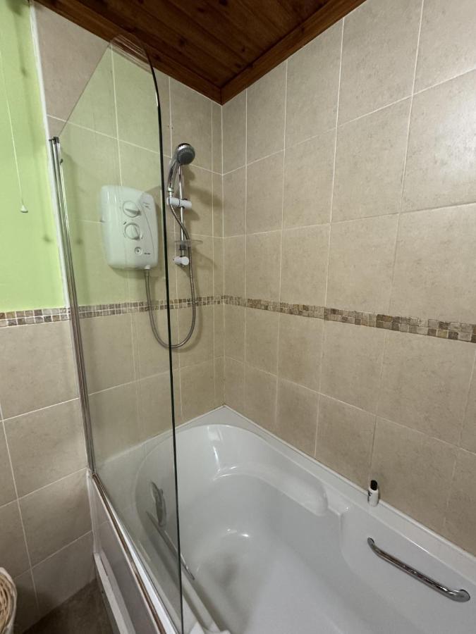 Private Room In Causeway Coast And Glens Ballycastle Esterno foto